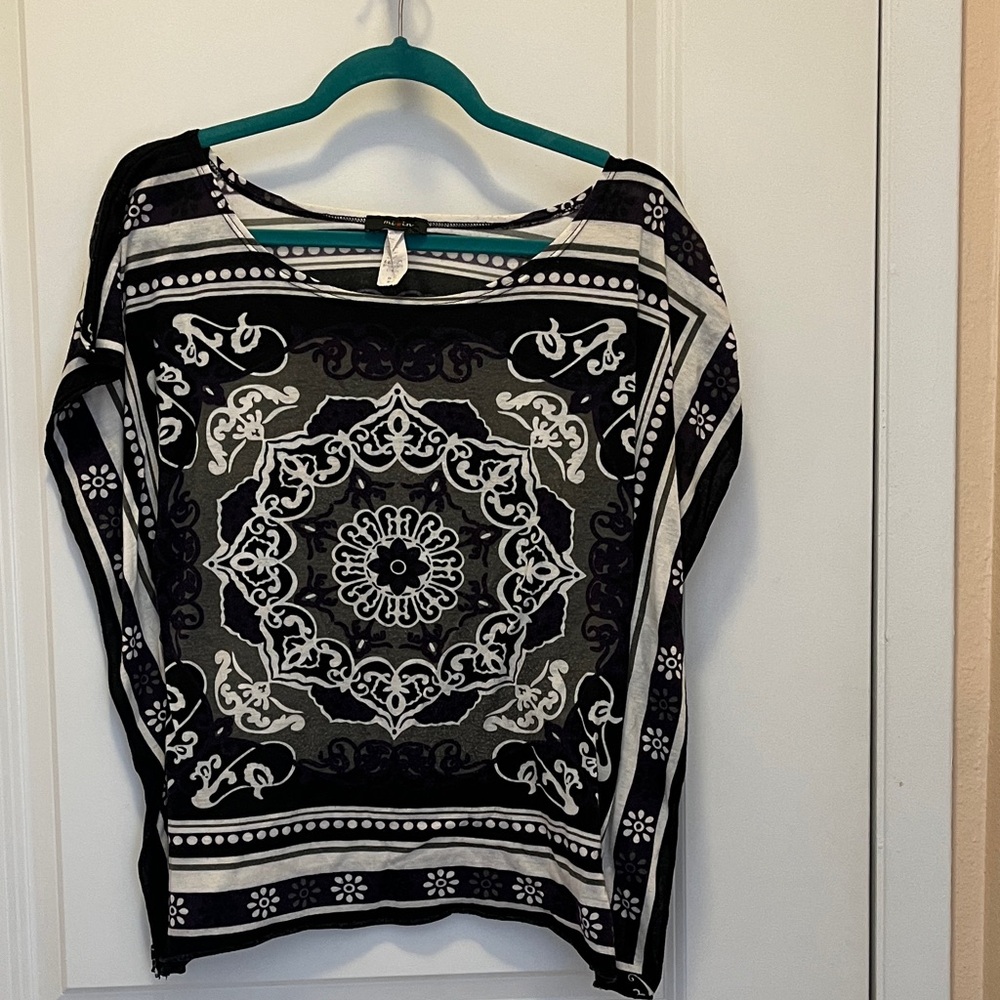 Mi.iM Purple and White Patterned Blouse
